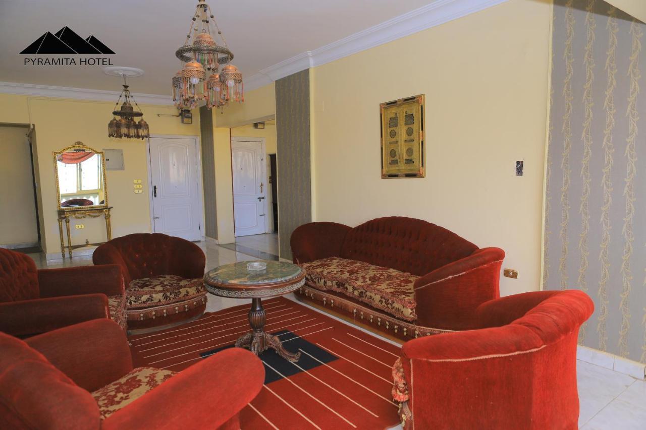 Ghatati Pyramita Hotel מראה חיצוני תמונה