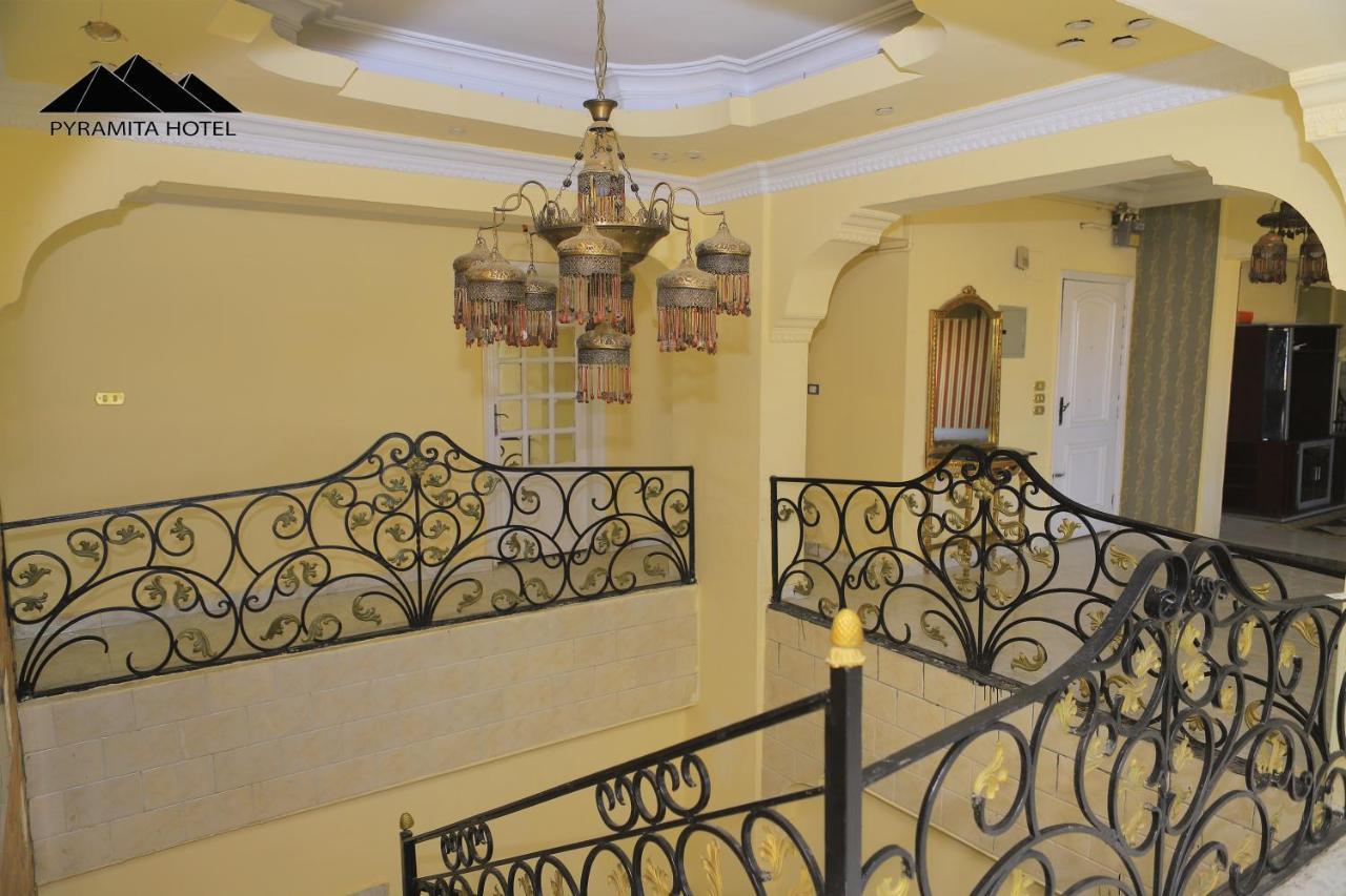 Ghatati Pyramita Hotel מראה חיצוני תמונה