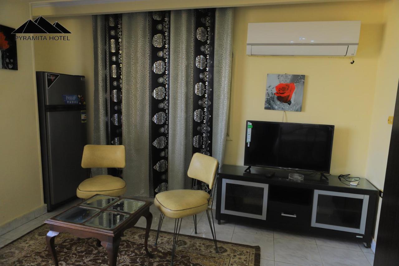 Ghatati Pyramita Hotel מראה חיצוני תמונה
