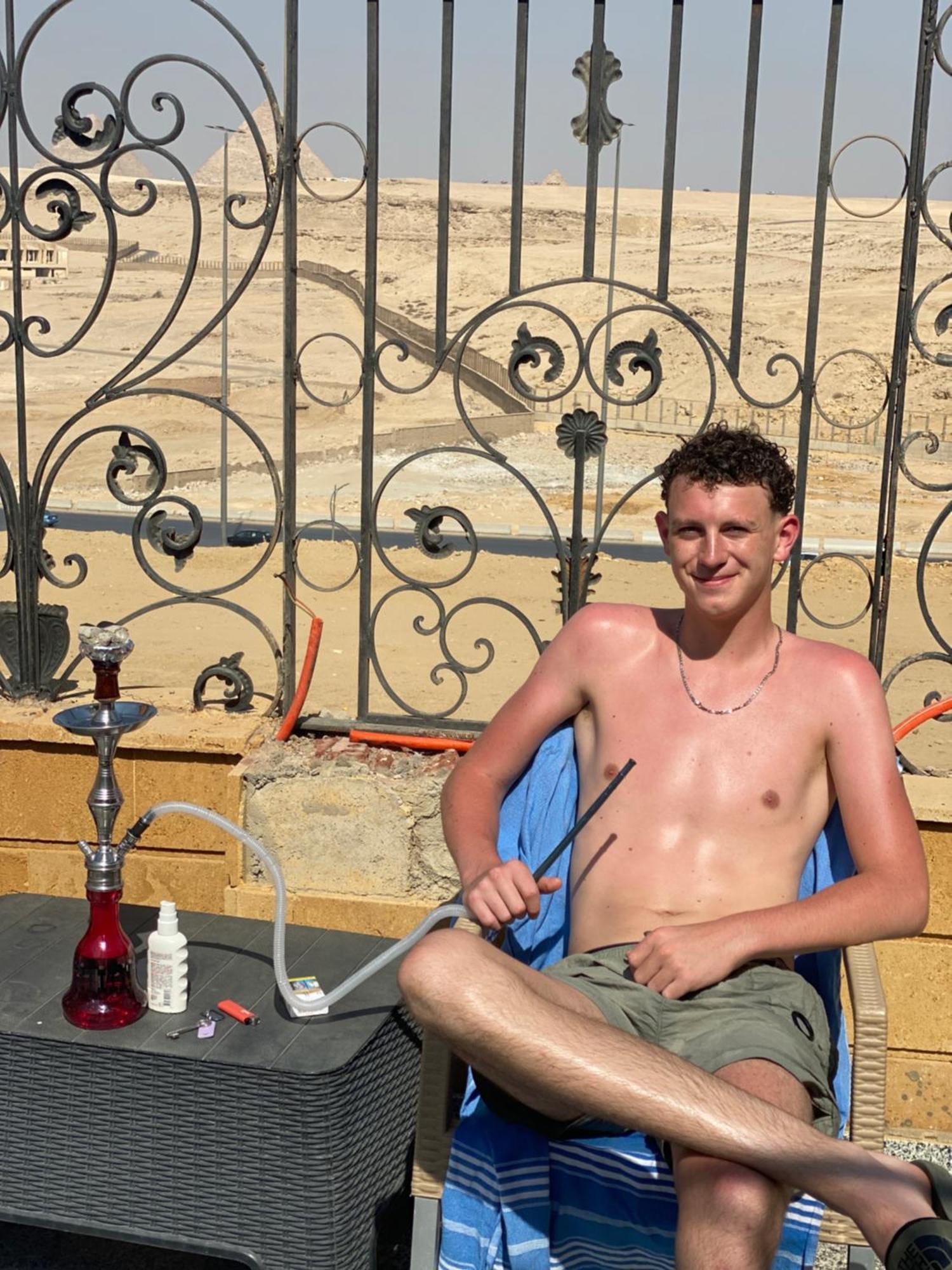 Ghatati Pyramita Hotel מראה חיצוני תמונה