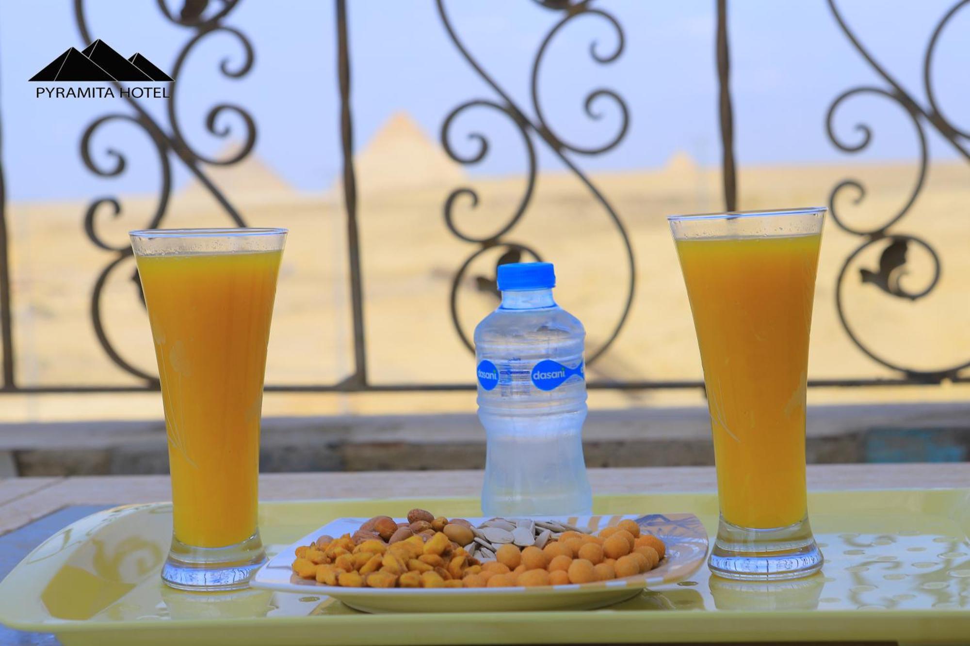 Ghatati Pyramita Hotel מראה חיצוני תמונה