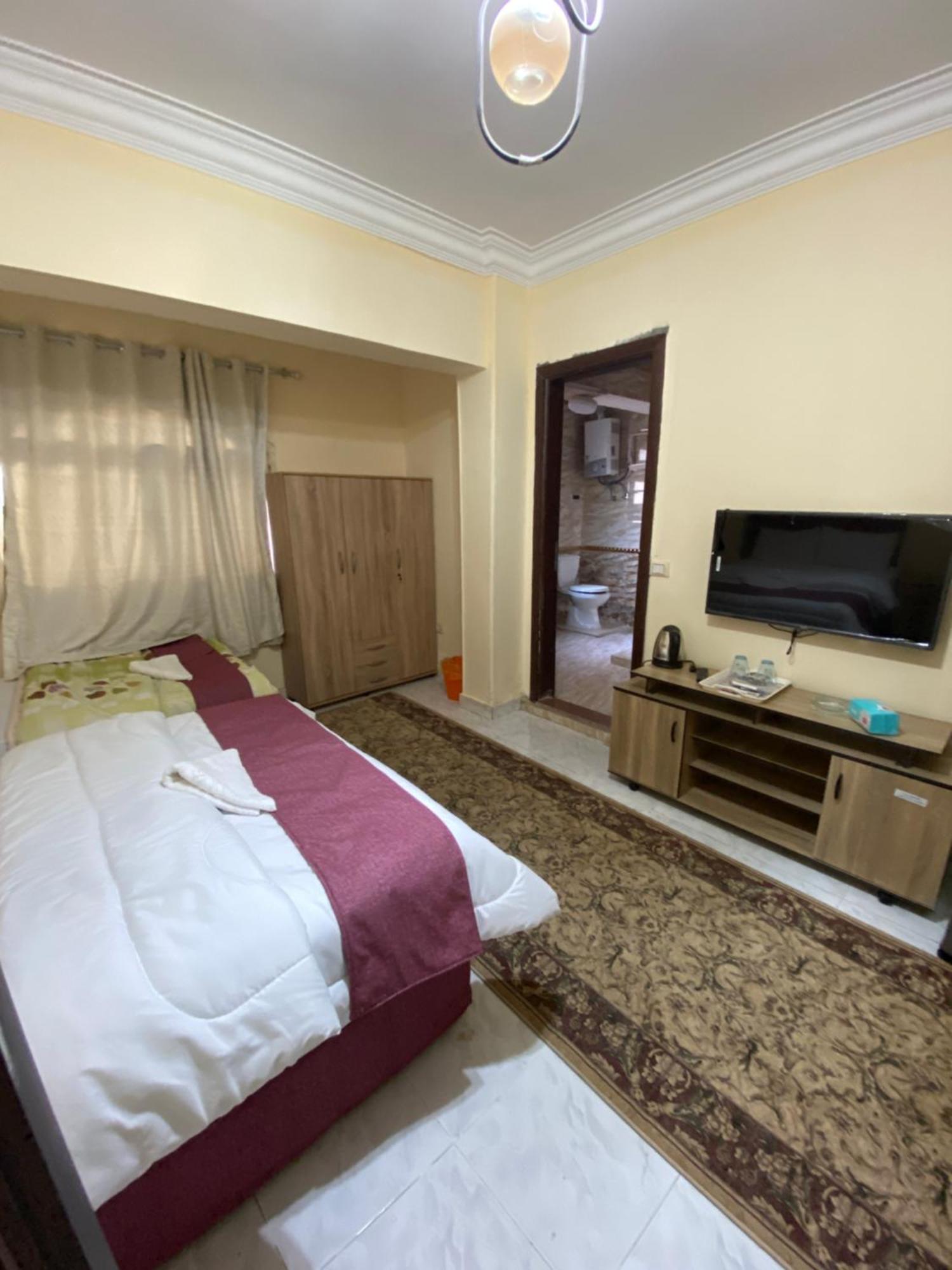 Ghatati Pyramita Hotel מראה חיצוני תמונה
