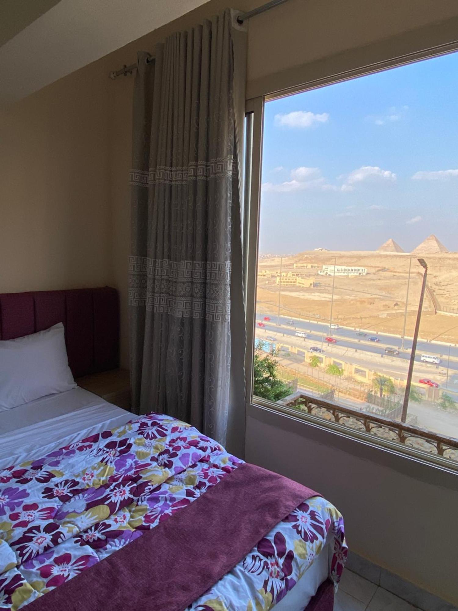 Ghatati Pyramita Hotel מראה חיצוני תמונה