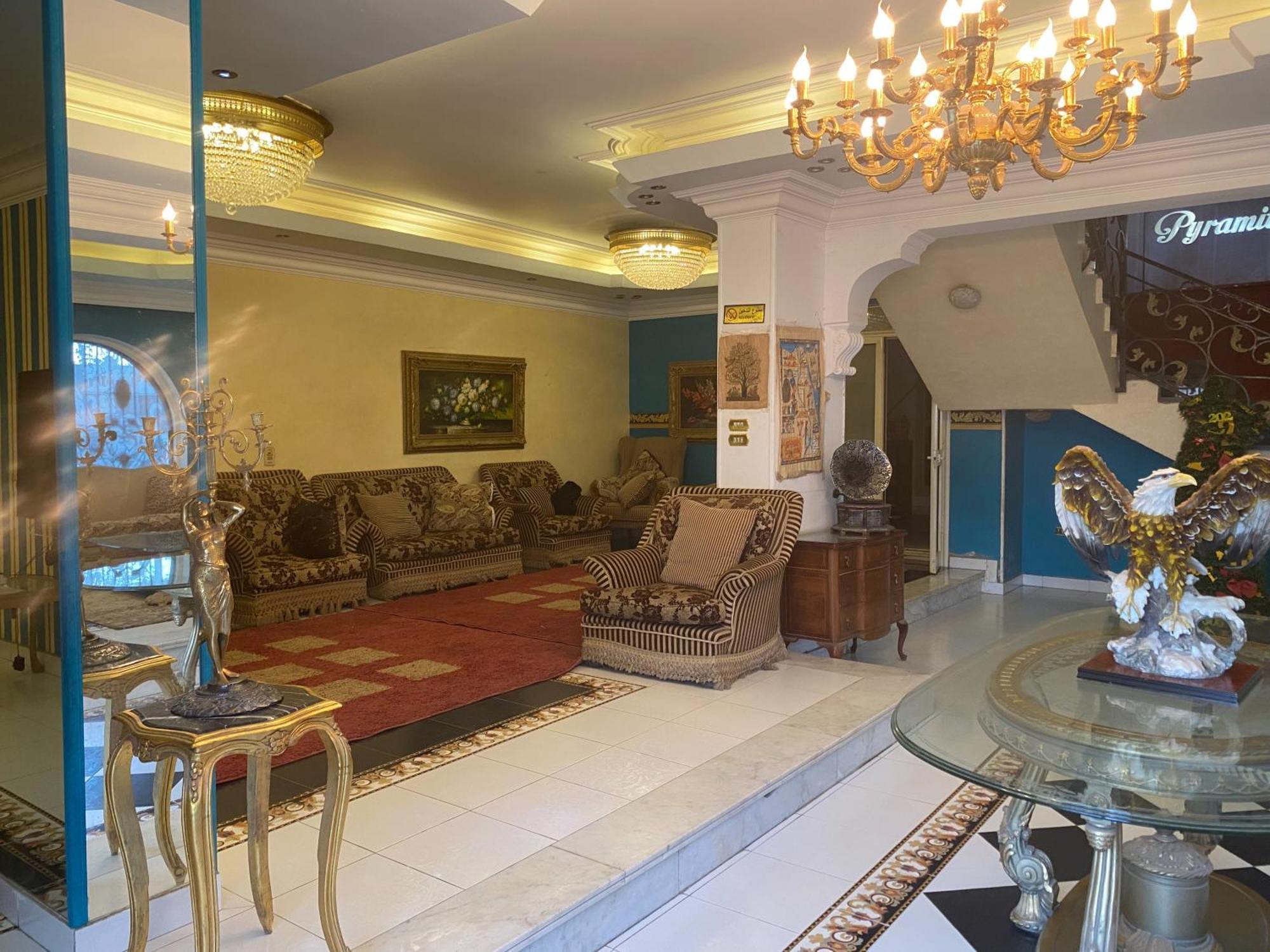 Ghatati Pyramita Hotel מראה חיצוני תמונה